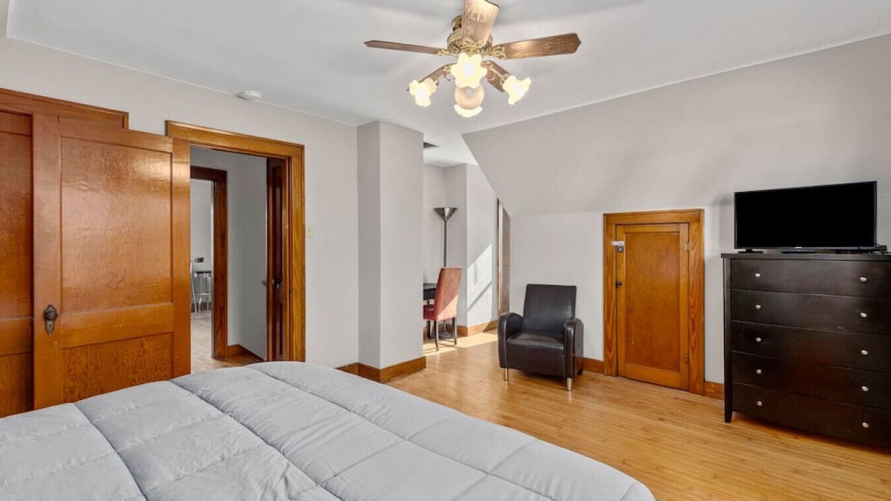Photo of Bedroom in St. Charles Historic District