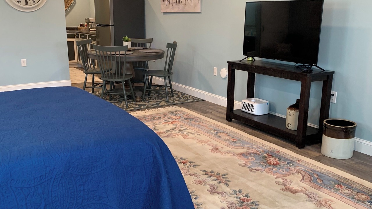 Photo of Bedroom in Okmulgee County
