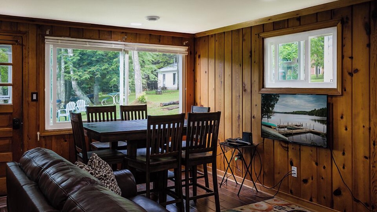 Photo of Livingroom in Gwinn