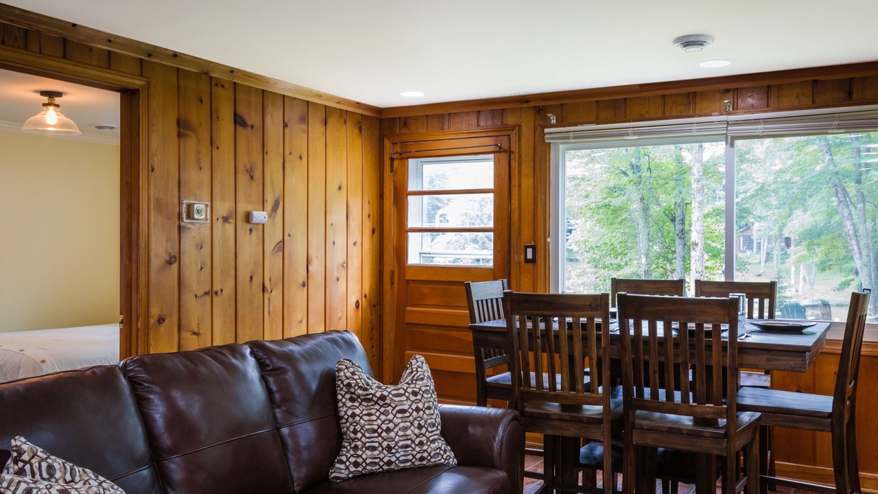 Photo of Livingroom in Gwinn