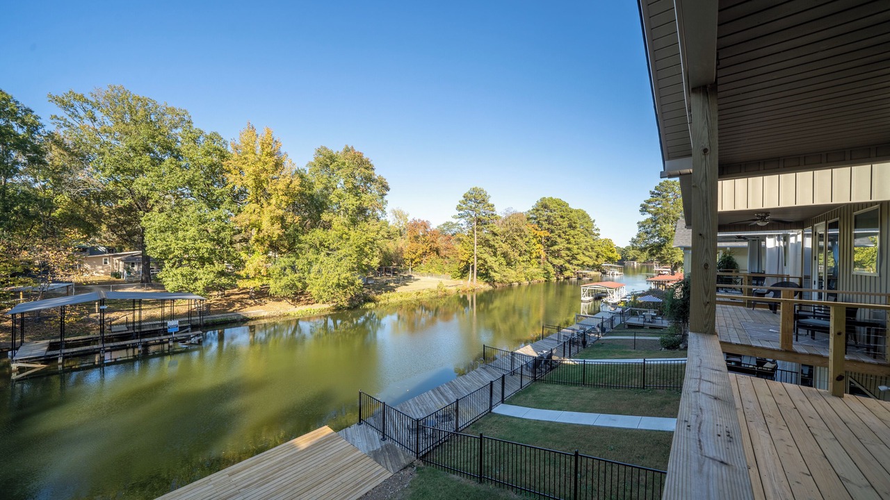 Photo of Patio Balcony in Lake Hamilton