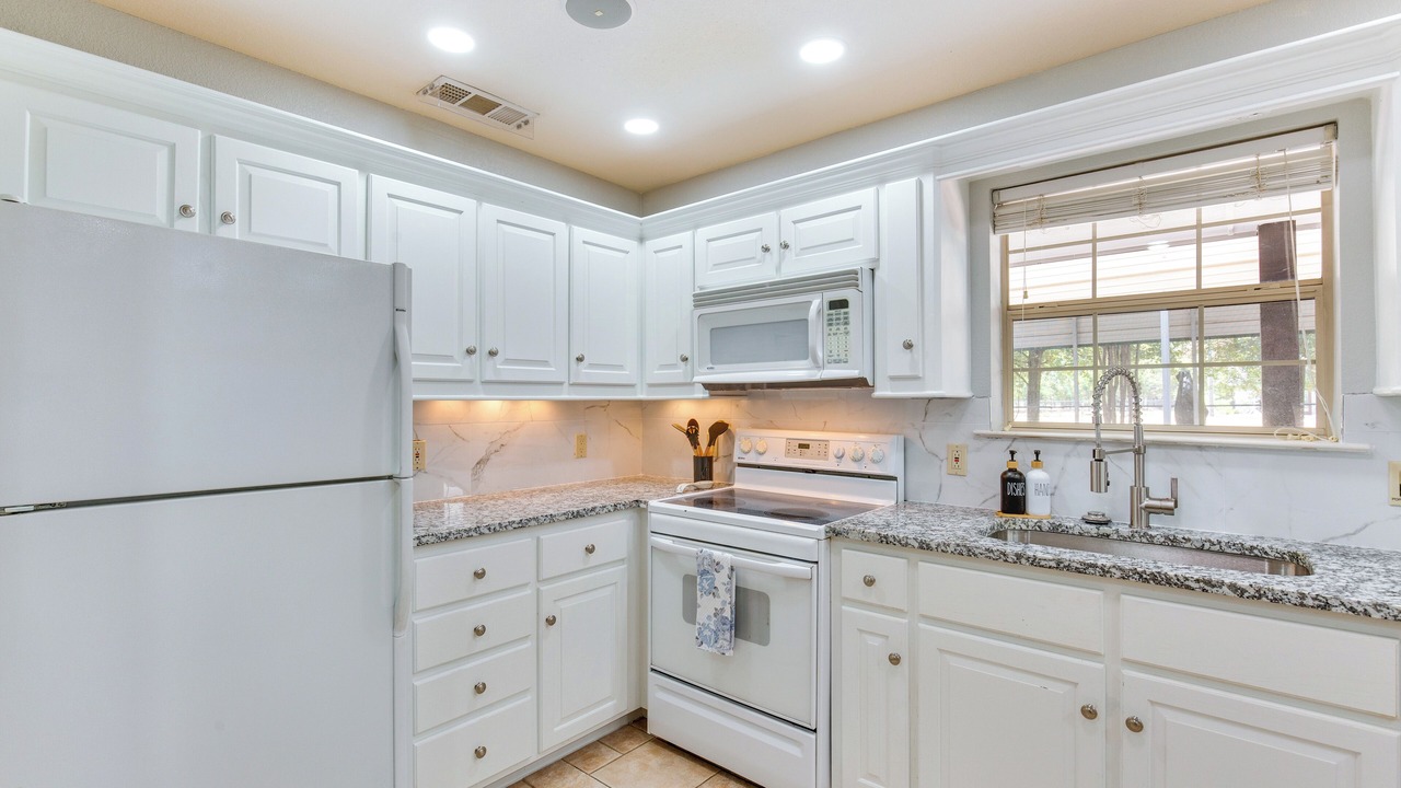 Photo of Others in Carolyn Estates