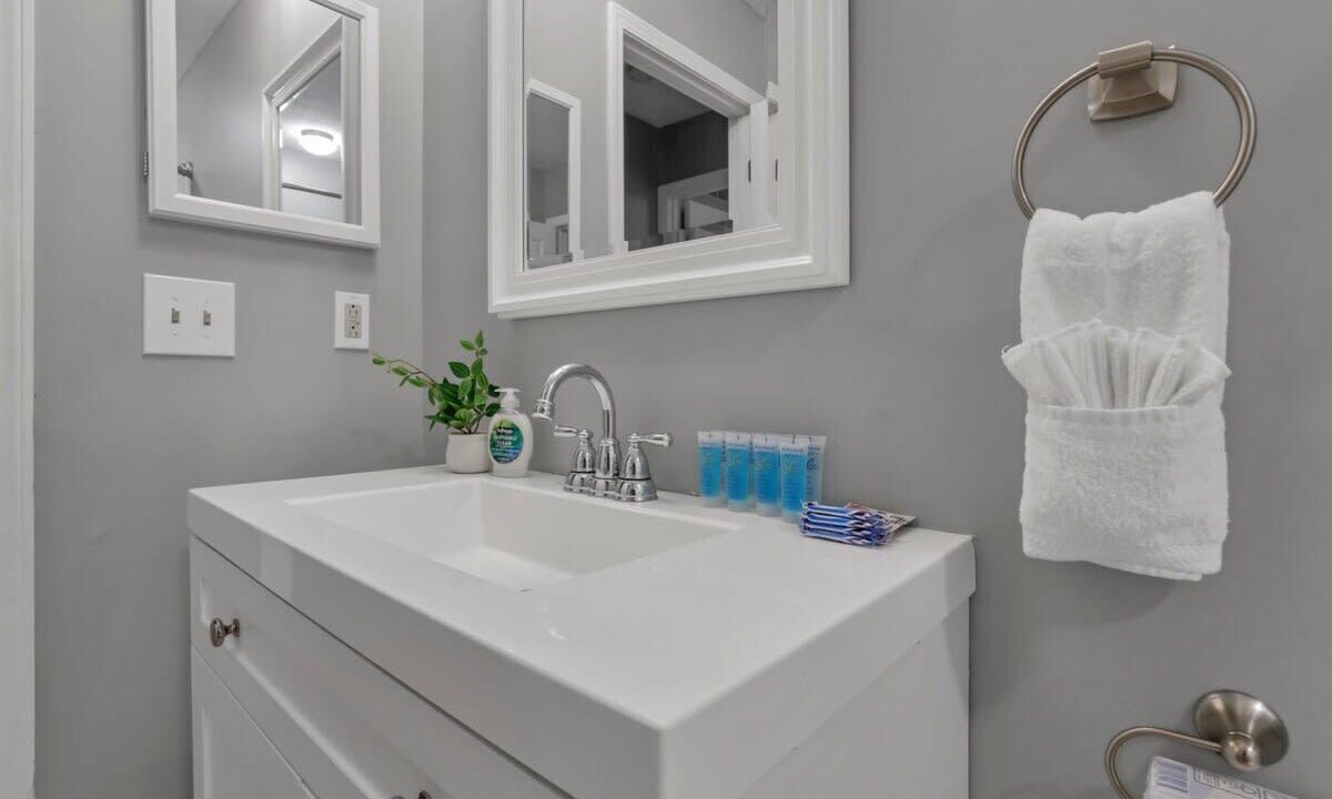 Photo of Bathroom in Gahanna
