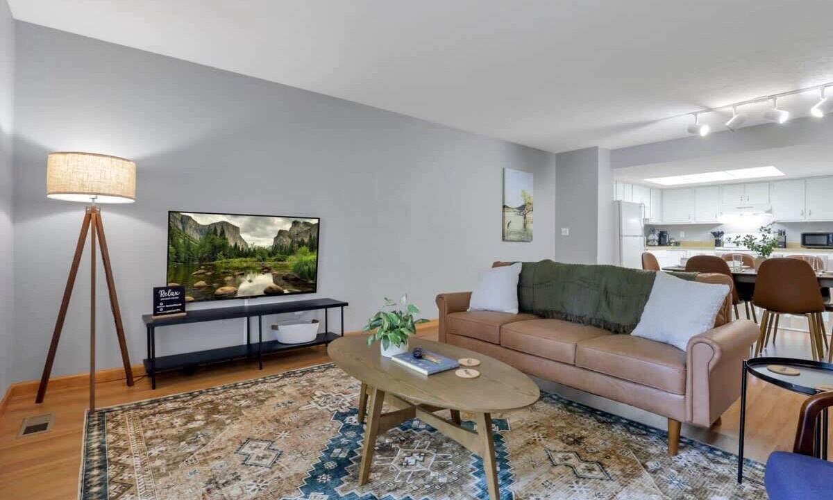 Photo of Livingroom in Gahanna