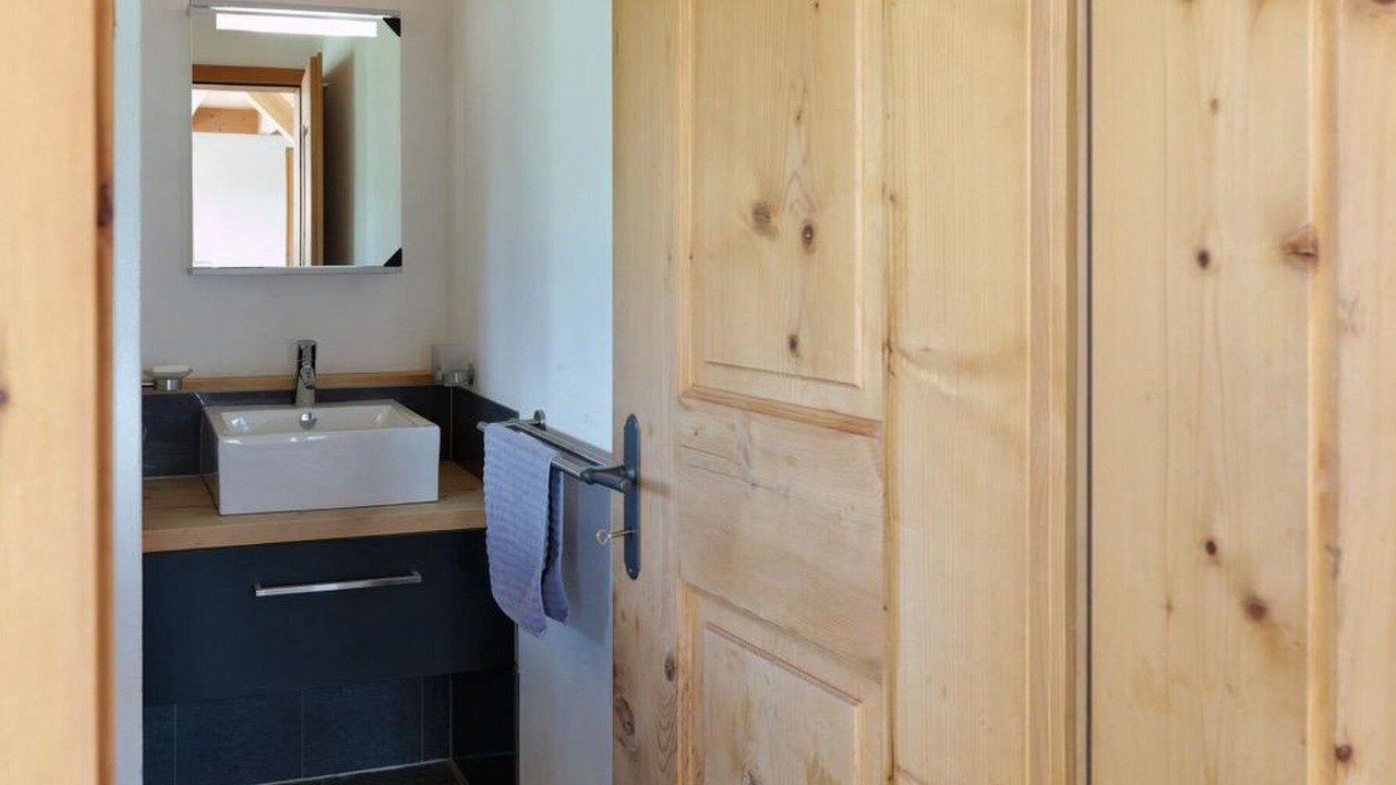 Photo of Bathroom in Lenz