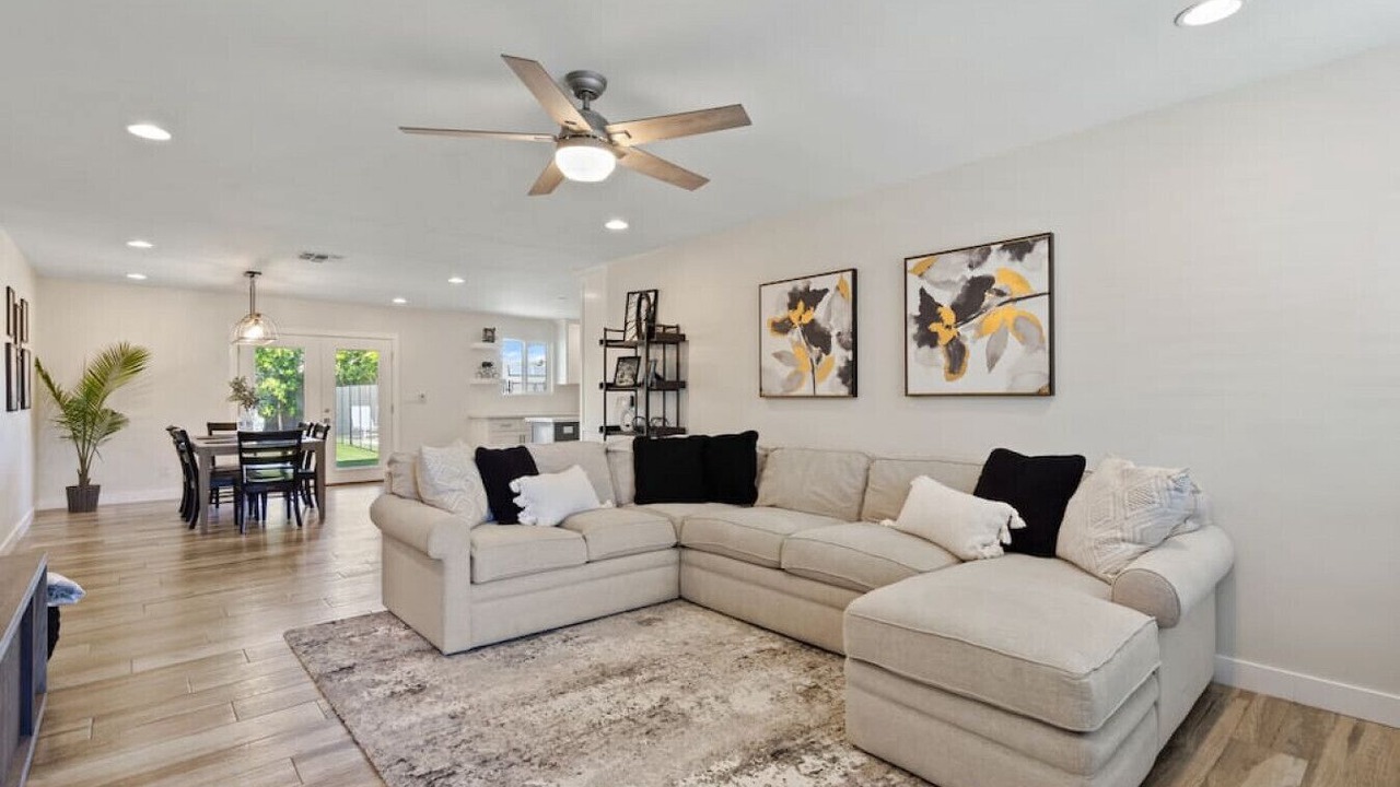 Photo of Livingroom in Scottsdale Highlands Estates