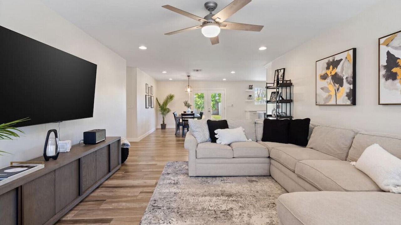 Photo of Livingroom in Scottsdale Highlands Estates