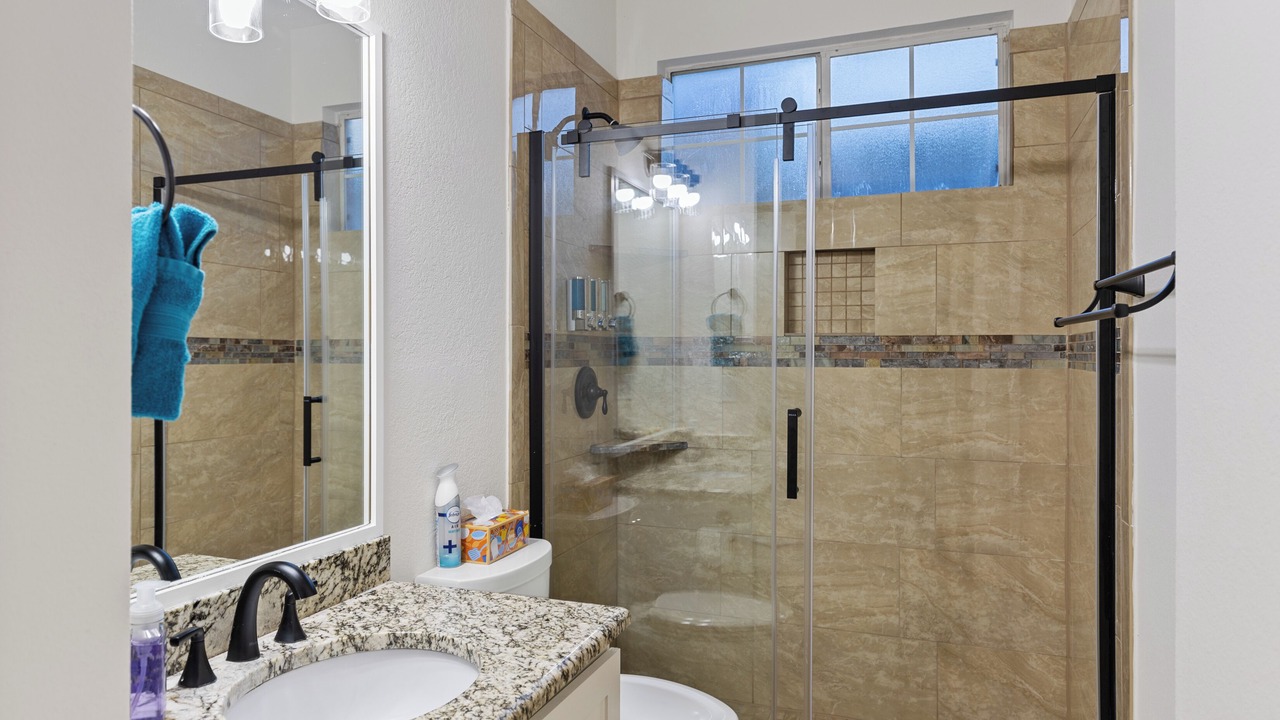 Photo of Bathroom in North Central Carrollton