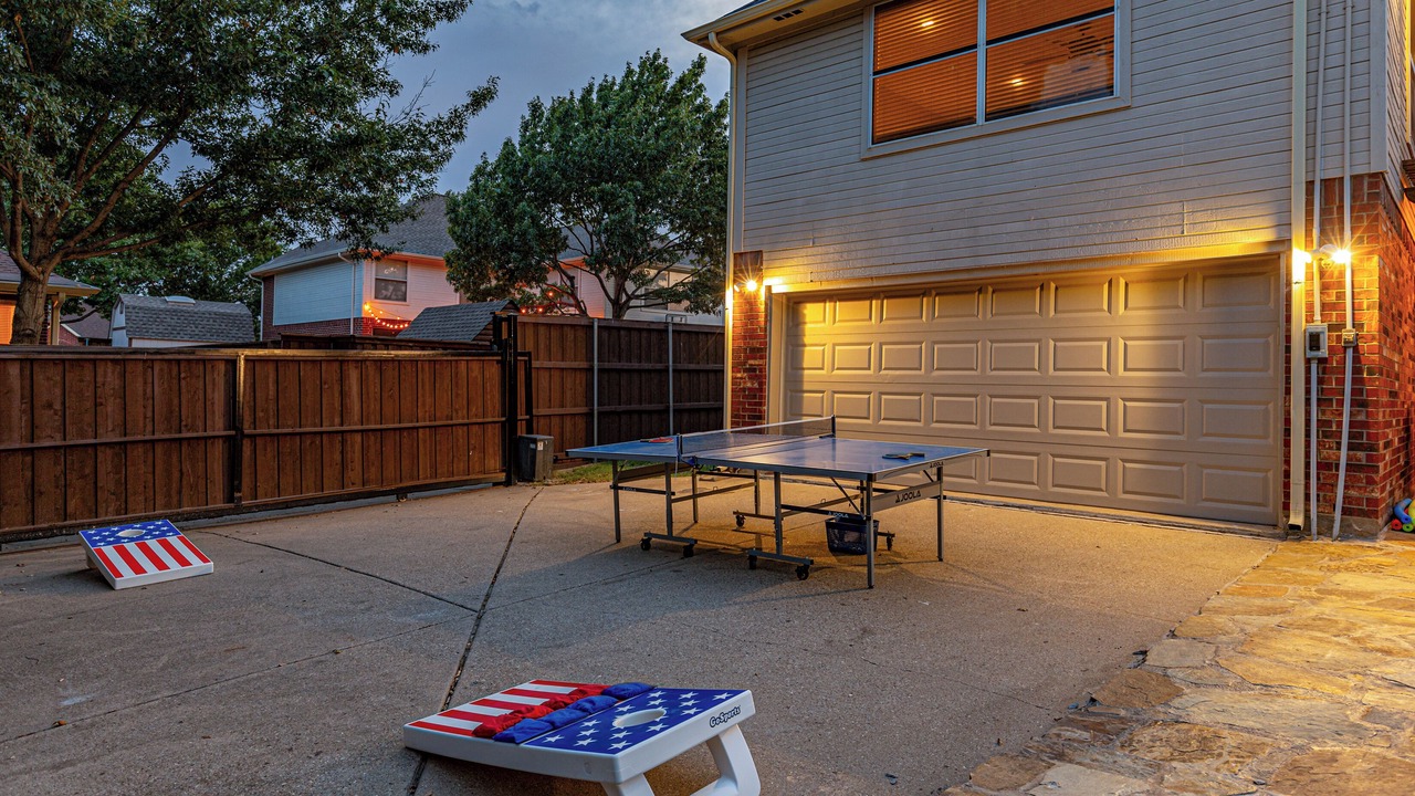 Photo of Patio Balcony in North Central Carrollton