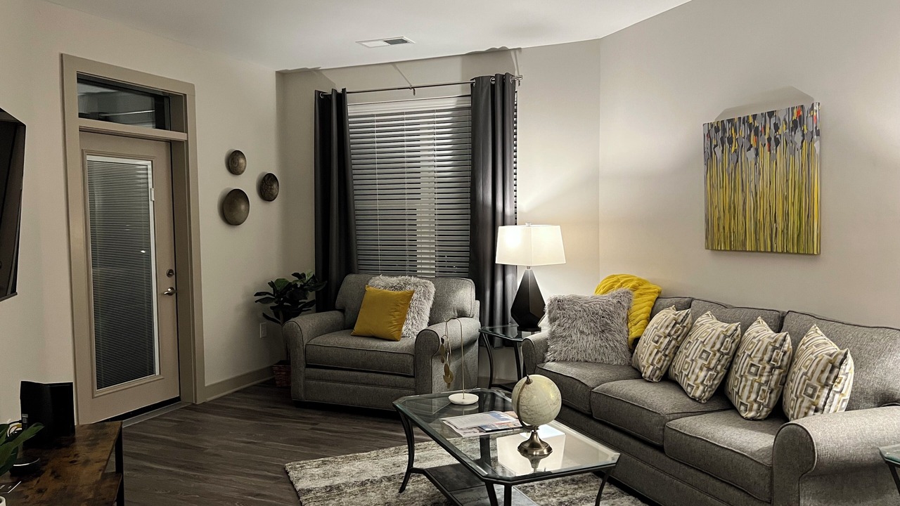 Photo of Livingroom in Farrington