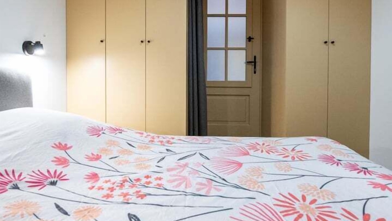 Photo of Bedroom in Moliere - Edgard Quinet