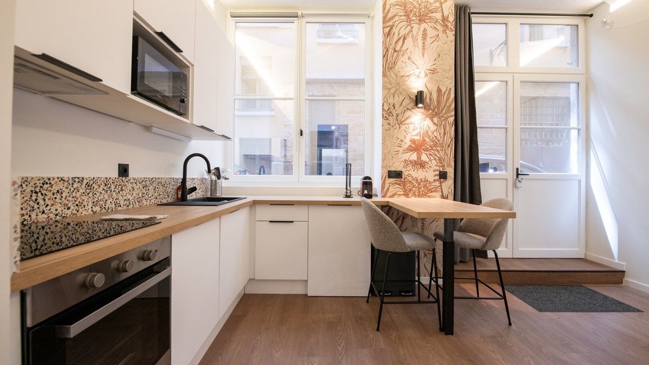 Photo of Kitchen in Moliere - Edgard Quinet