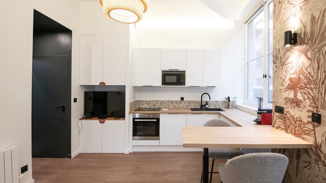Photo of Kitchen in Moliere - Edgard Quinet