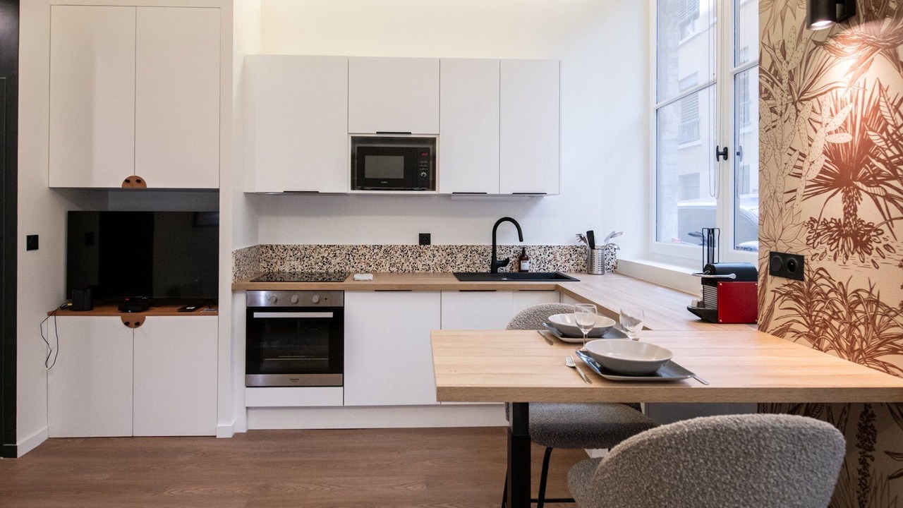 Photo of Kitchen in Moliere - Edgard Quinet