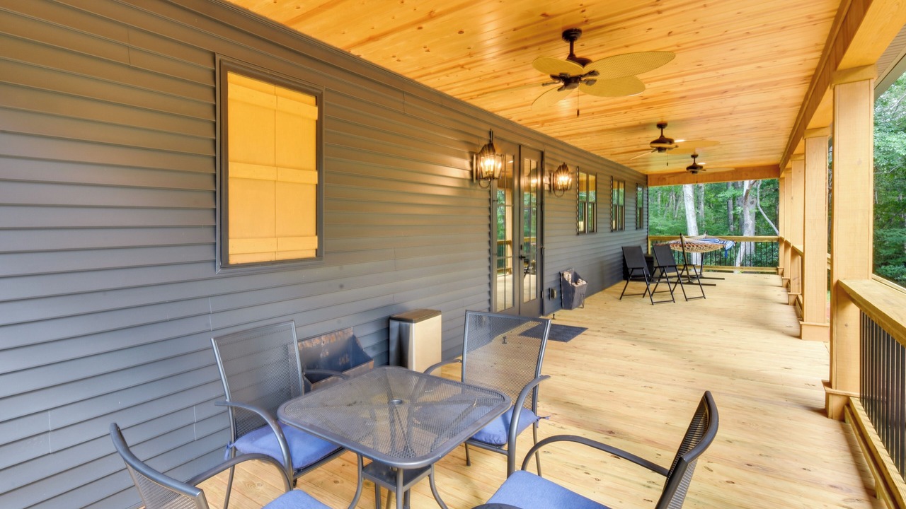 Photo of Outdoor in Clarkesville