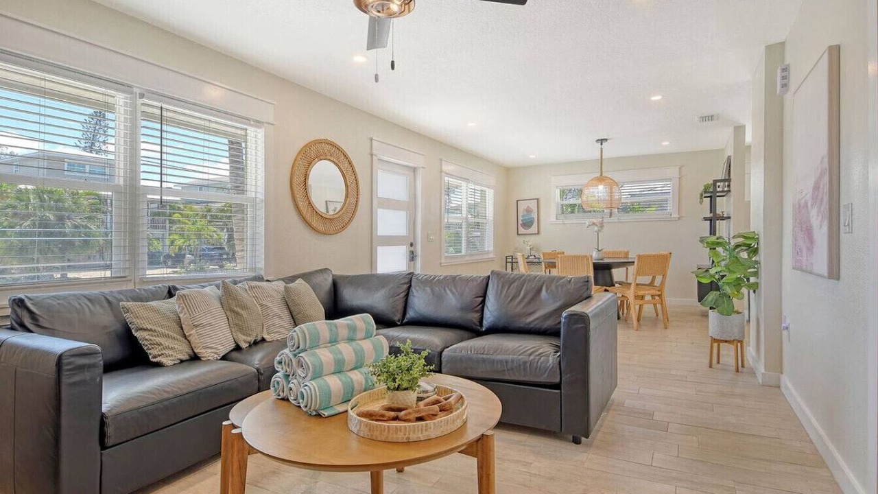 Photo of Livingroom in Ilexhurst