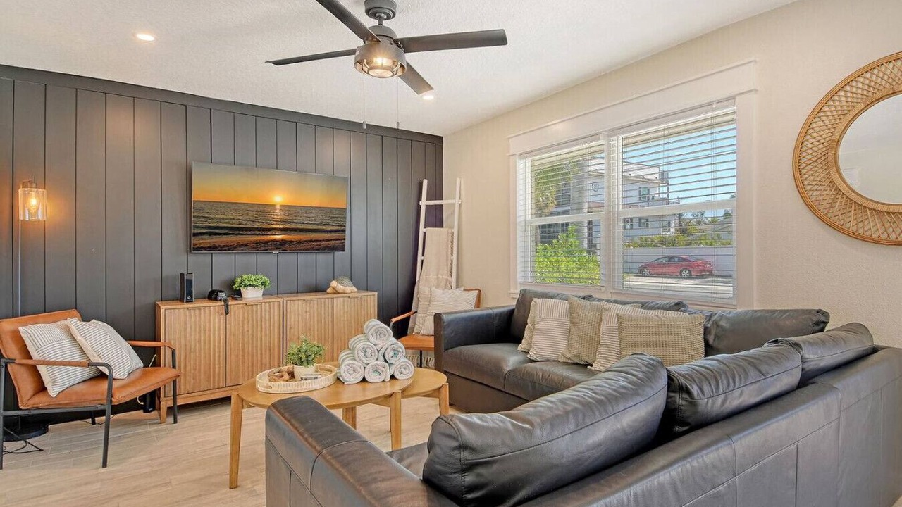 Photo of Livingroom in Ilexhurst