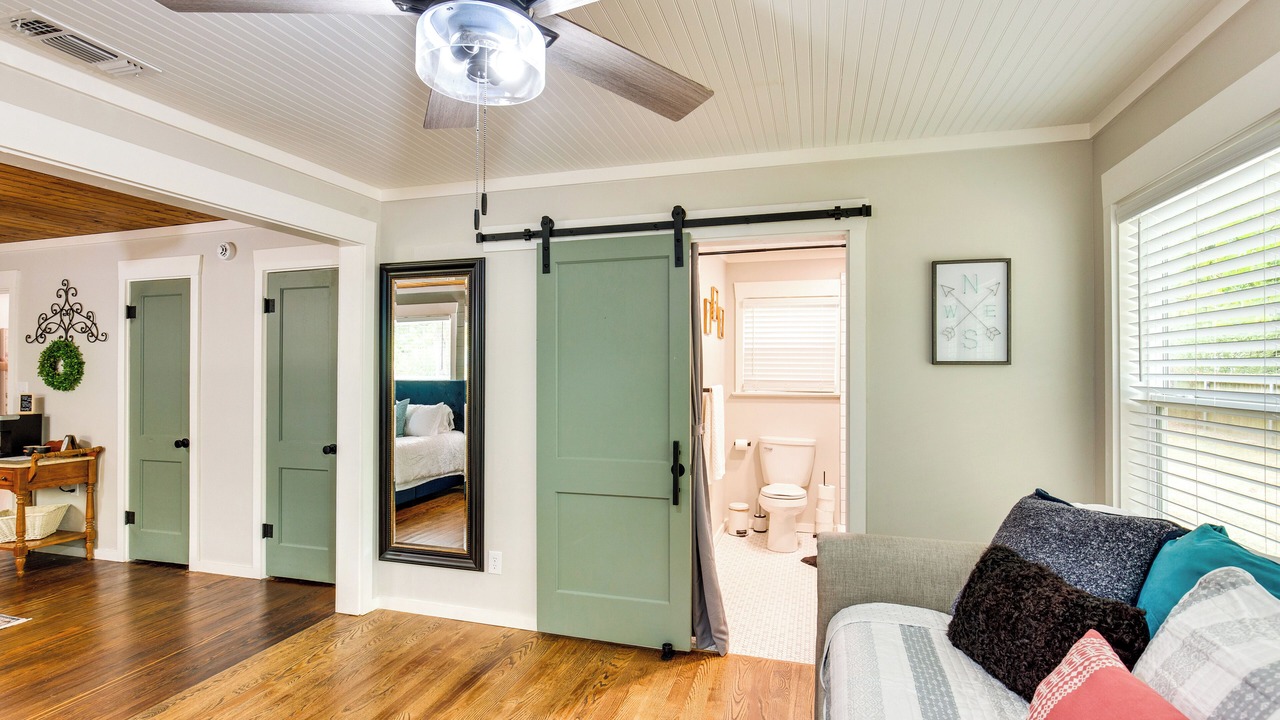 Photo of Bedroom in Lindale