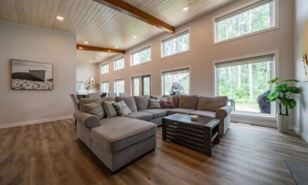 Photo of Livingroom in Wasagaming