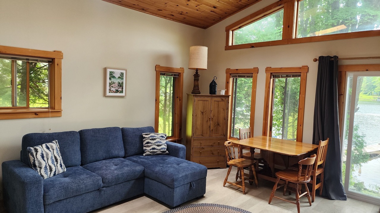 Photo of Livingroom in Putnam Station