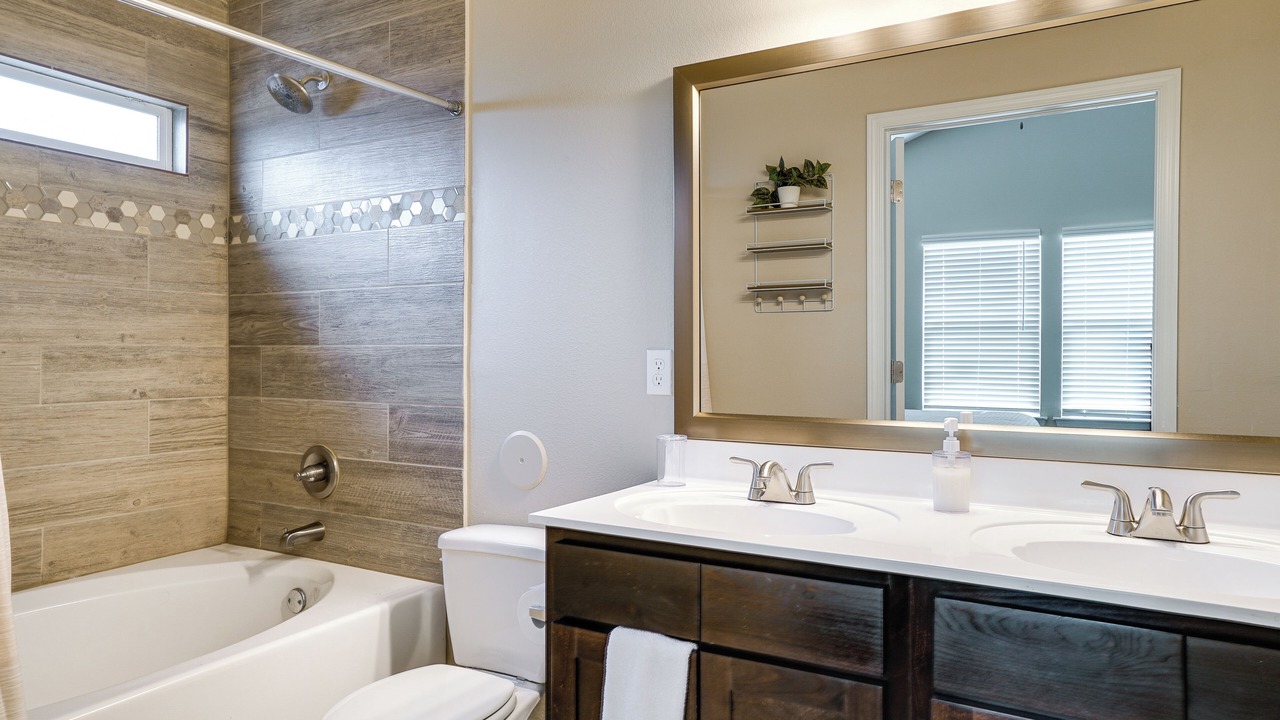 Photo of Bathroom in Biggs Field