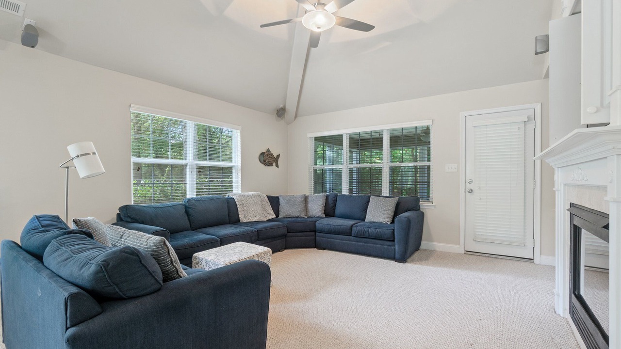 Photo of Livingroom in Cape Charles