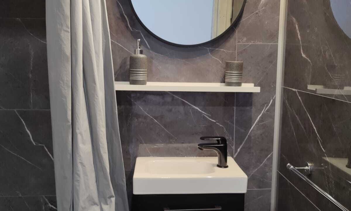 Photo of Bathroom in Coudekerque-Branche