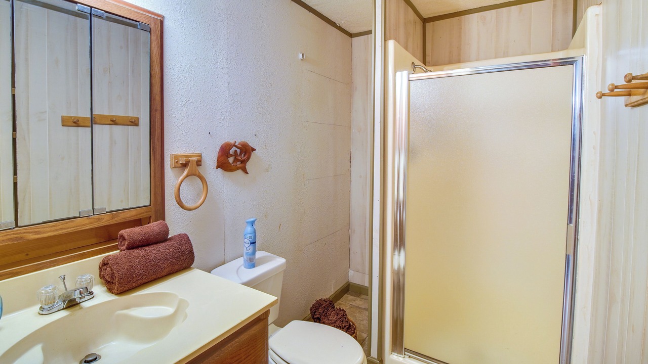 Photo of Bathroom in Elkins
