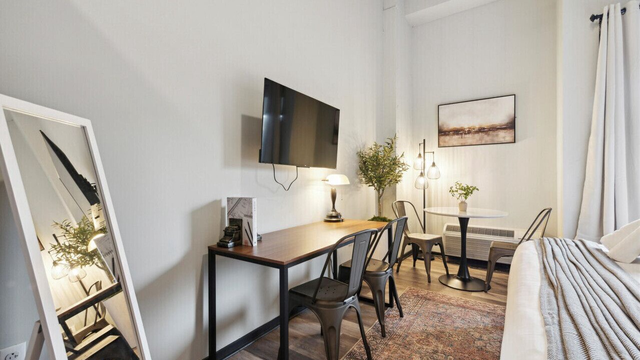 Photo of Bedroom in Fairmount