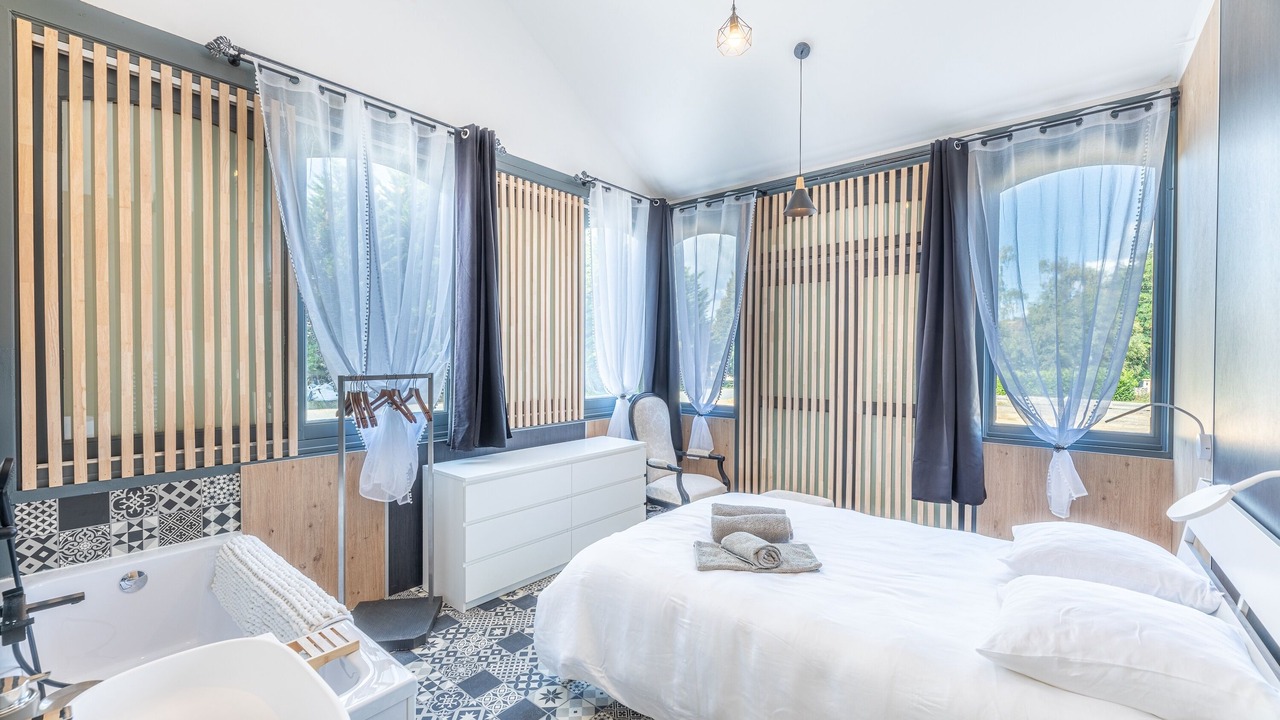Photo of Bedroom in Villaines-les-Rochers