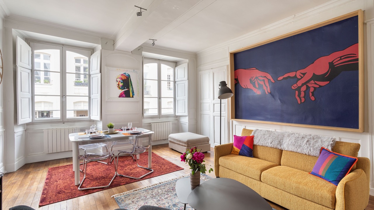 Photo of Livingroom in Centre