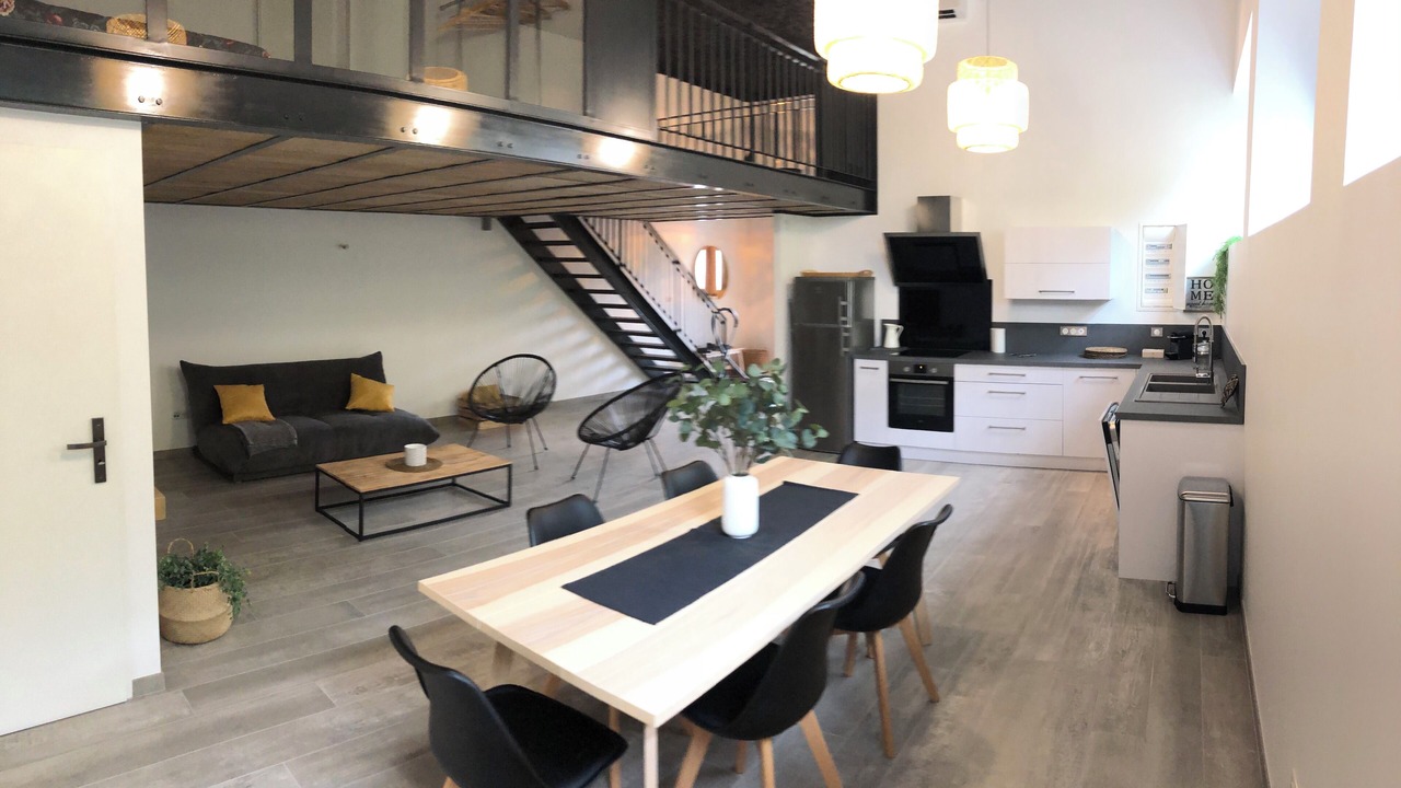 Photo of Livingroom in Epinouze