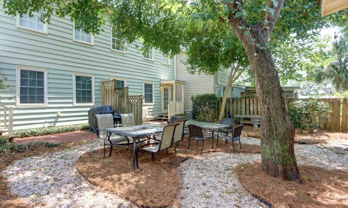 Photo of Outdoor in Beach Institute