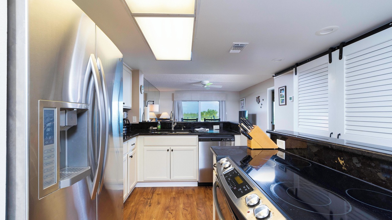 Photo of Kitchen in Crescent Beach