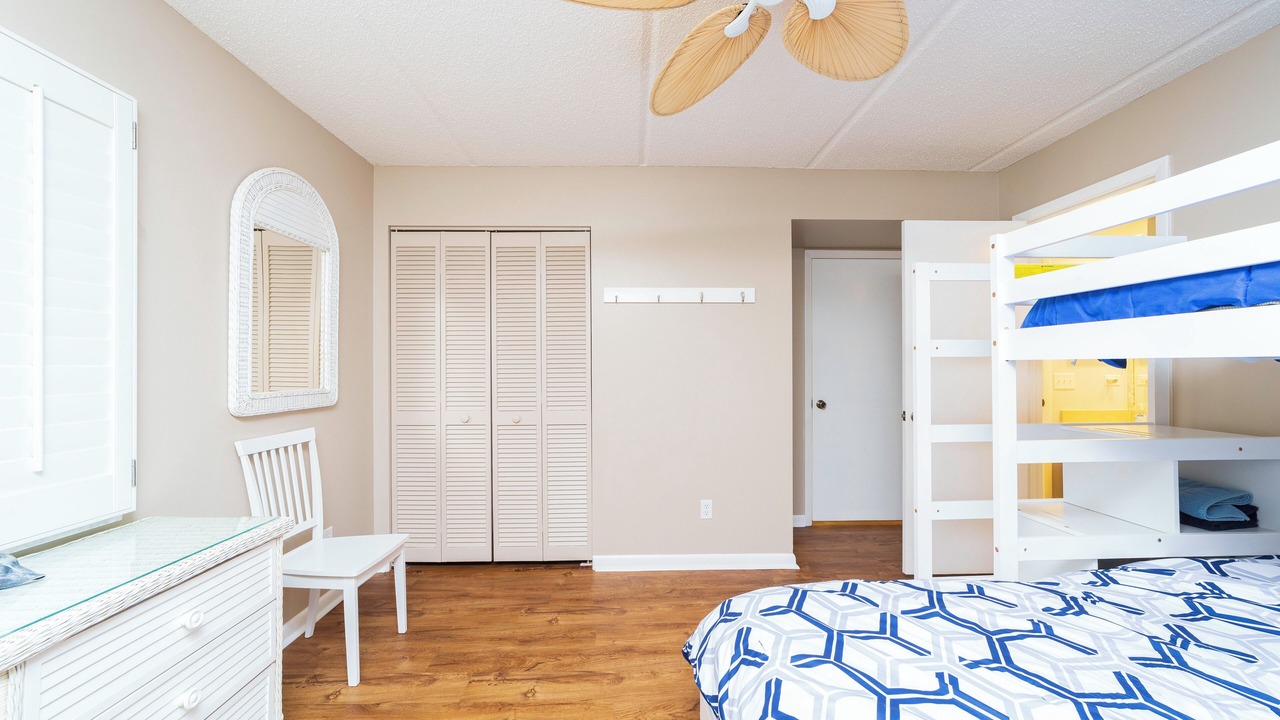Photo of Bedroom in Crescent Beach