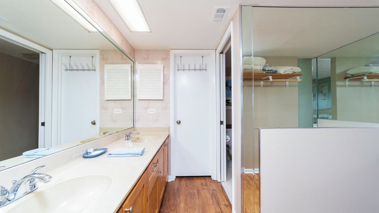 Photo of Bathroom in Crescent Beach