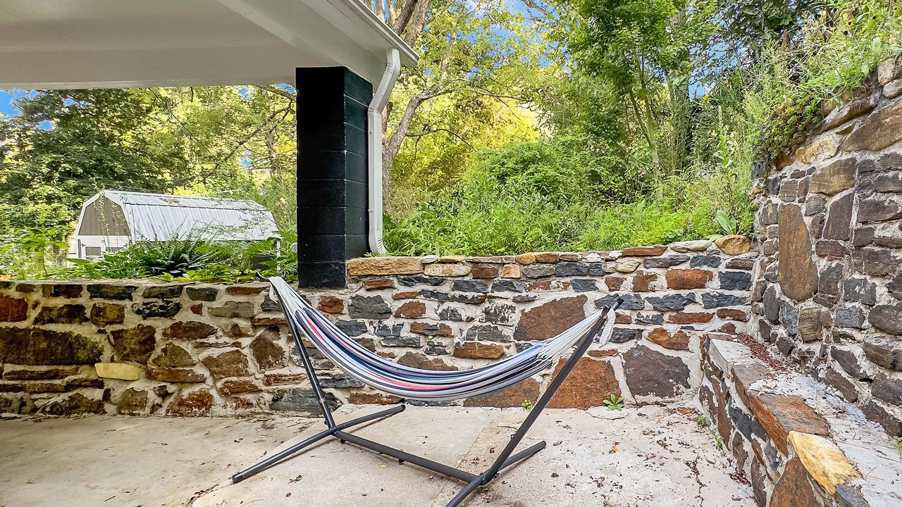 Photo of Patio Balcony in Woodfin