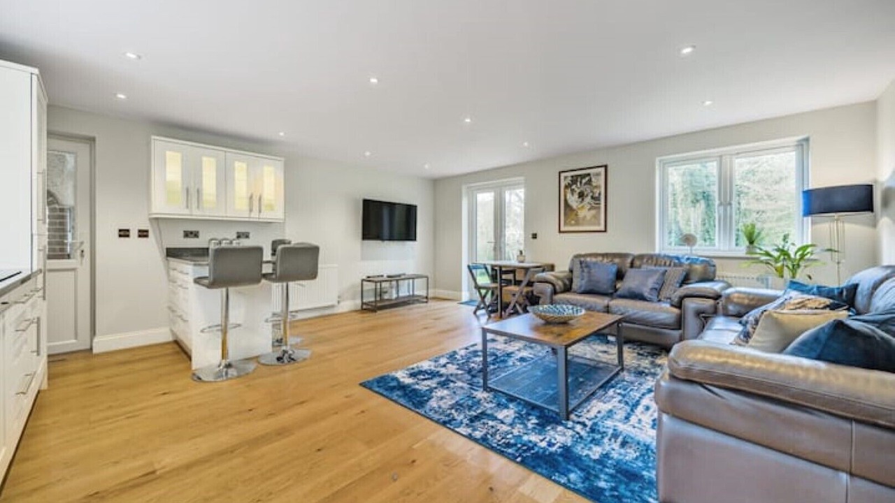 Photo of Livingroom in Horsham