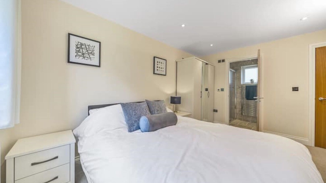 Photo of Bedroom in Horsham