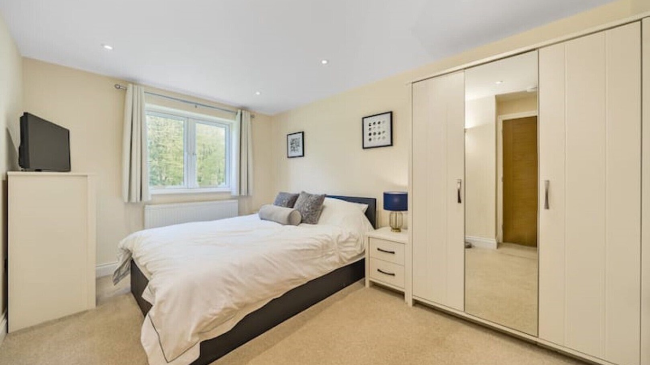 Photo of Bedroom in Horsham