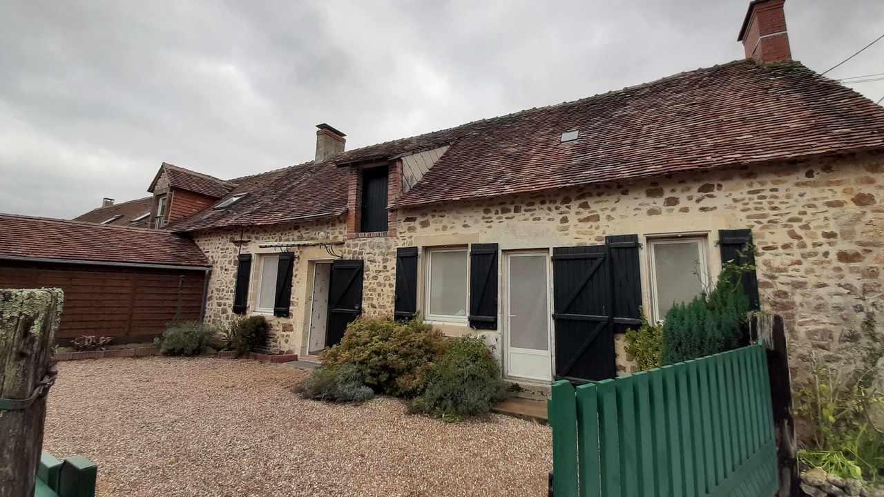 Photo of Outdoor in Tennie