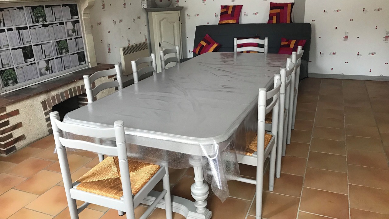 Photo of Others in Tennie