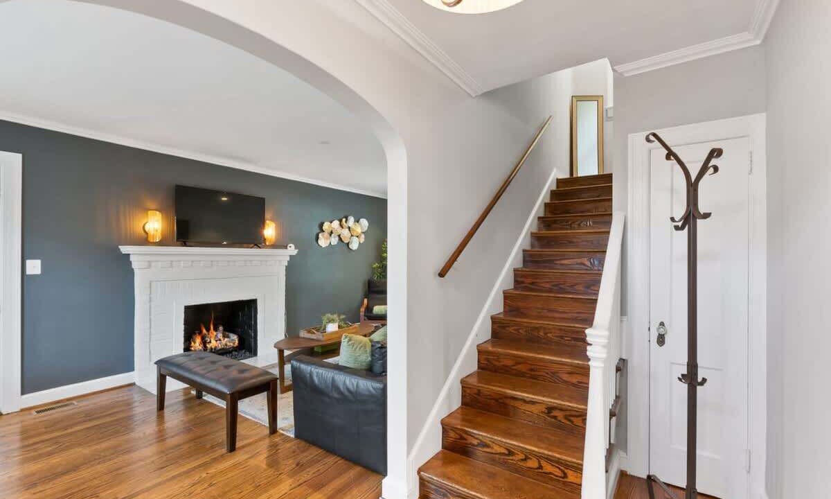 Photo of Bedroom in Del Ray