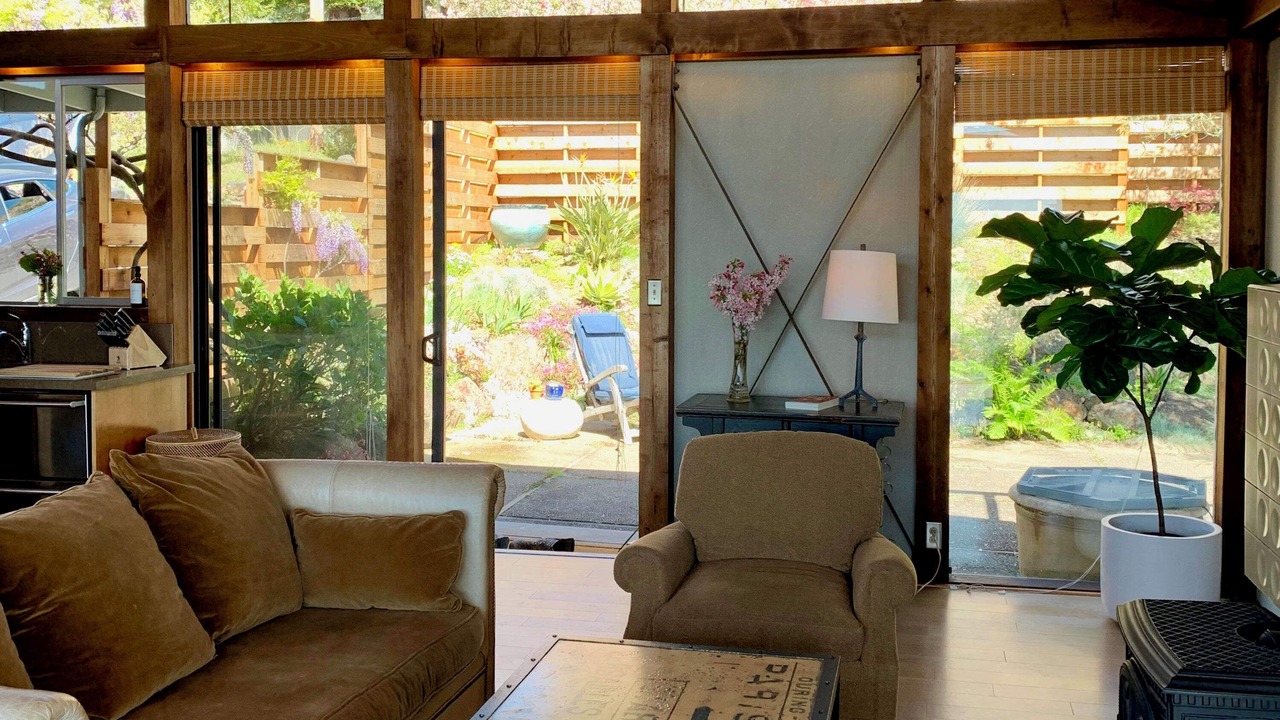 Photo of Livingroom in Stinson Beach