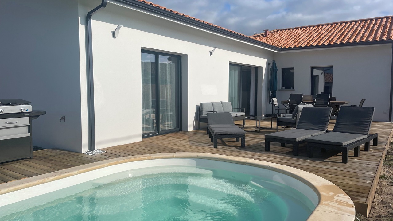 Photo of Patio Balcony in Saint-Paul-en-Born