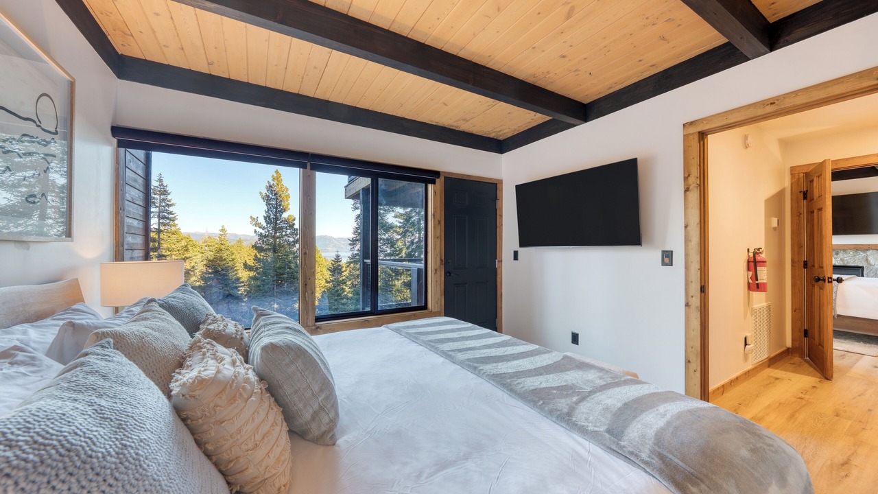 Photo of Patio Balcony in Carnelian Bay