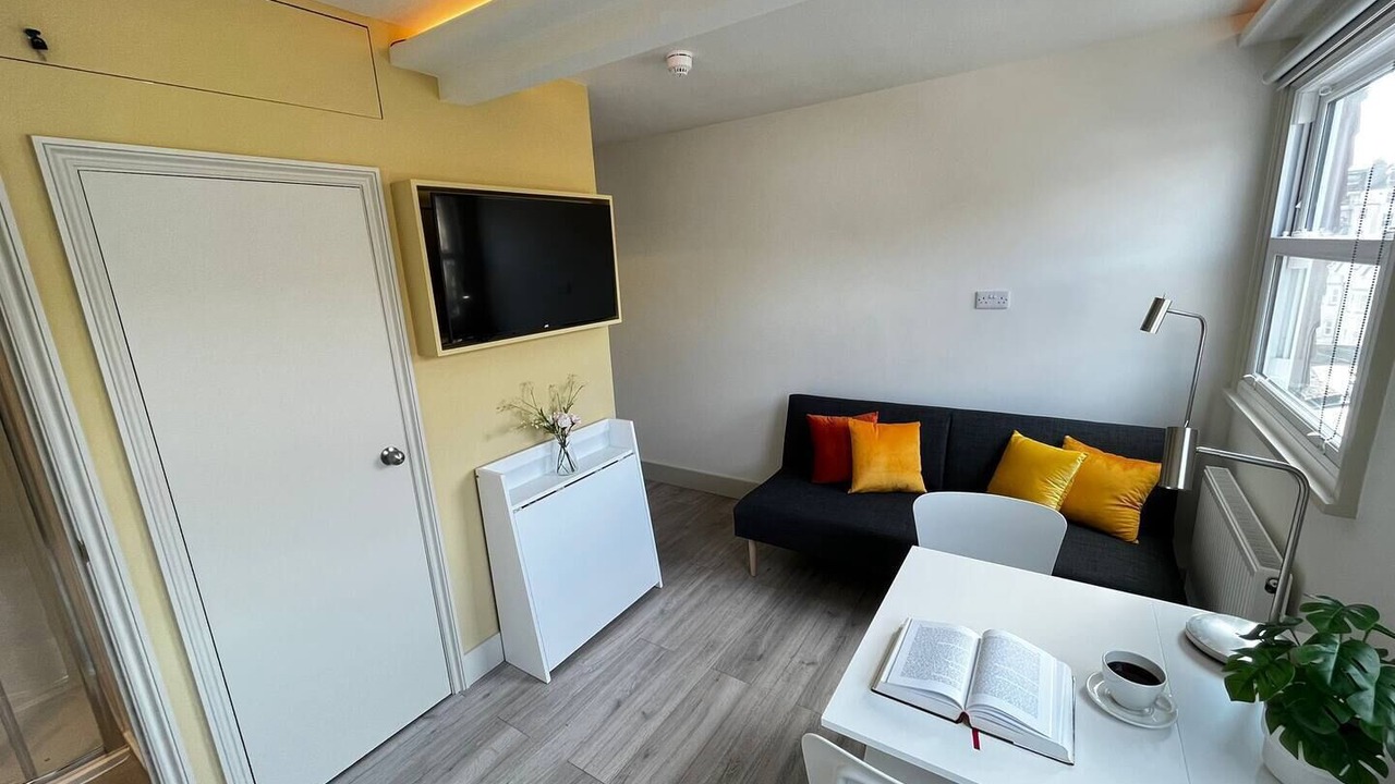 Photo of Livingroom in Hove