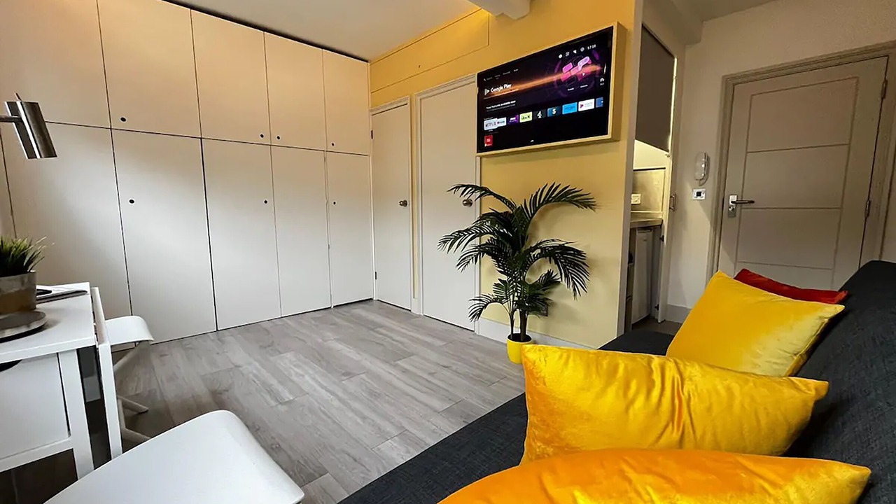 Photo of Livingroom in Hove