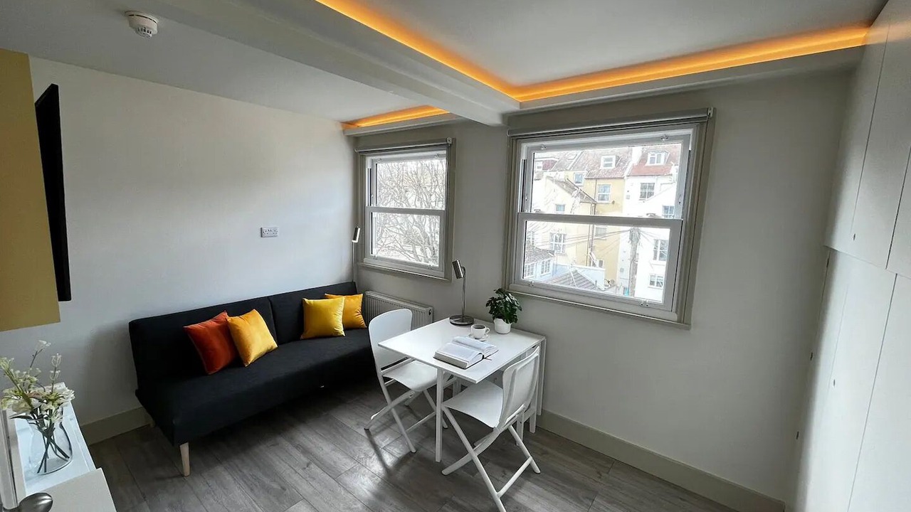 Photo of Livingroom in Hove