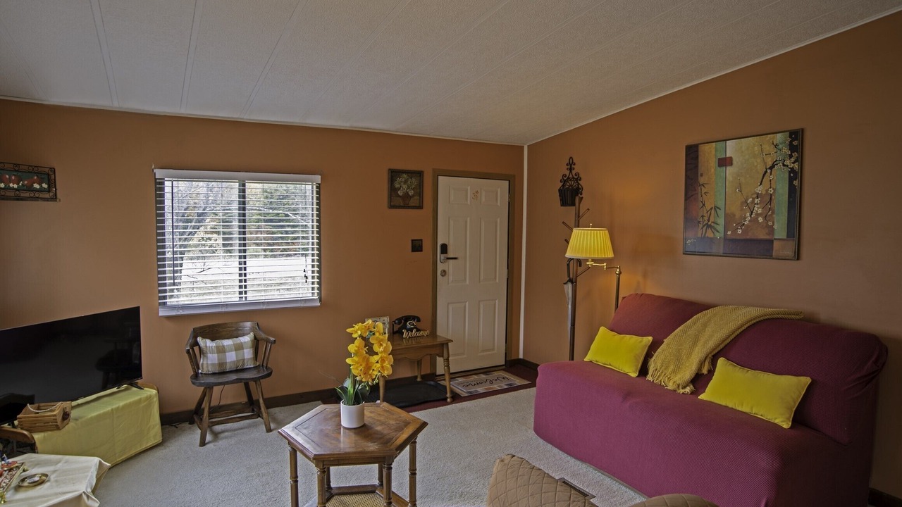 Photo of Livingroom in Mount Upton